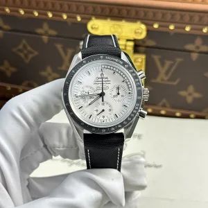 Omega-Speedmaster-Moonwatch-Professional-310.60.42.50.02.001-White-Dial-Black-Fabric-Strap-42mm   1:1 SuperClone Watch